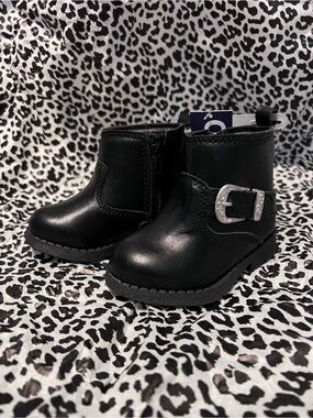 OshKosh B'gosh Black Kids Buckle Ankle Boots